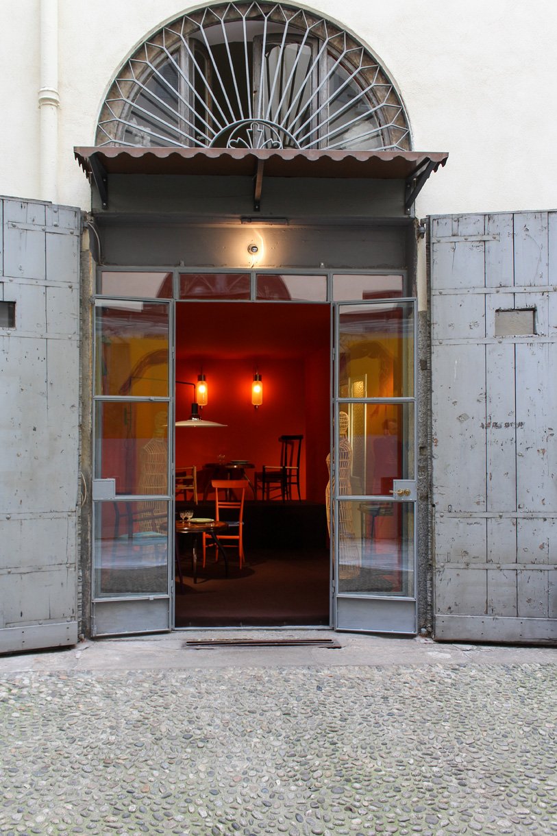 TODO_LA-STANZA-SUL-CORTILE_2